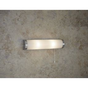 Searchlight Poplar - applique murale avec interrupteur à tirette - 40 x 7,3 x 9 cm - IP44 - blanc